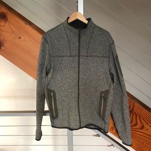Arc’teryx full zip sweater